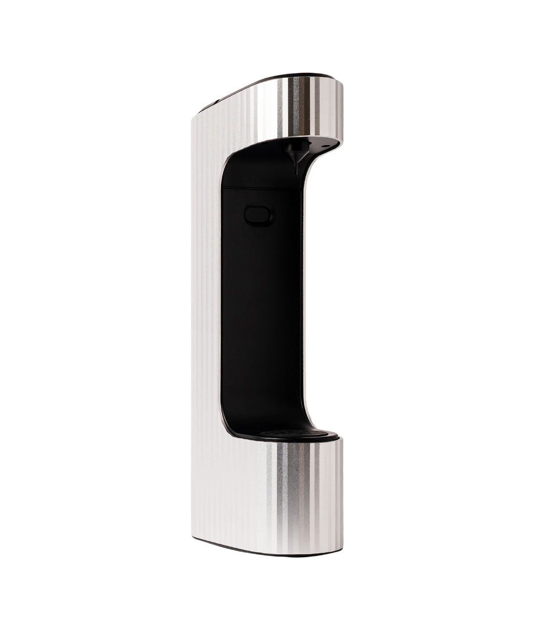Qarbo silver sparkling water maker – lifestyle photo