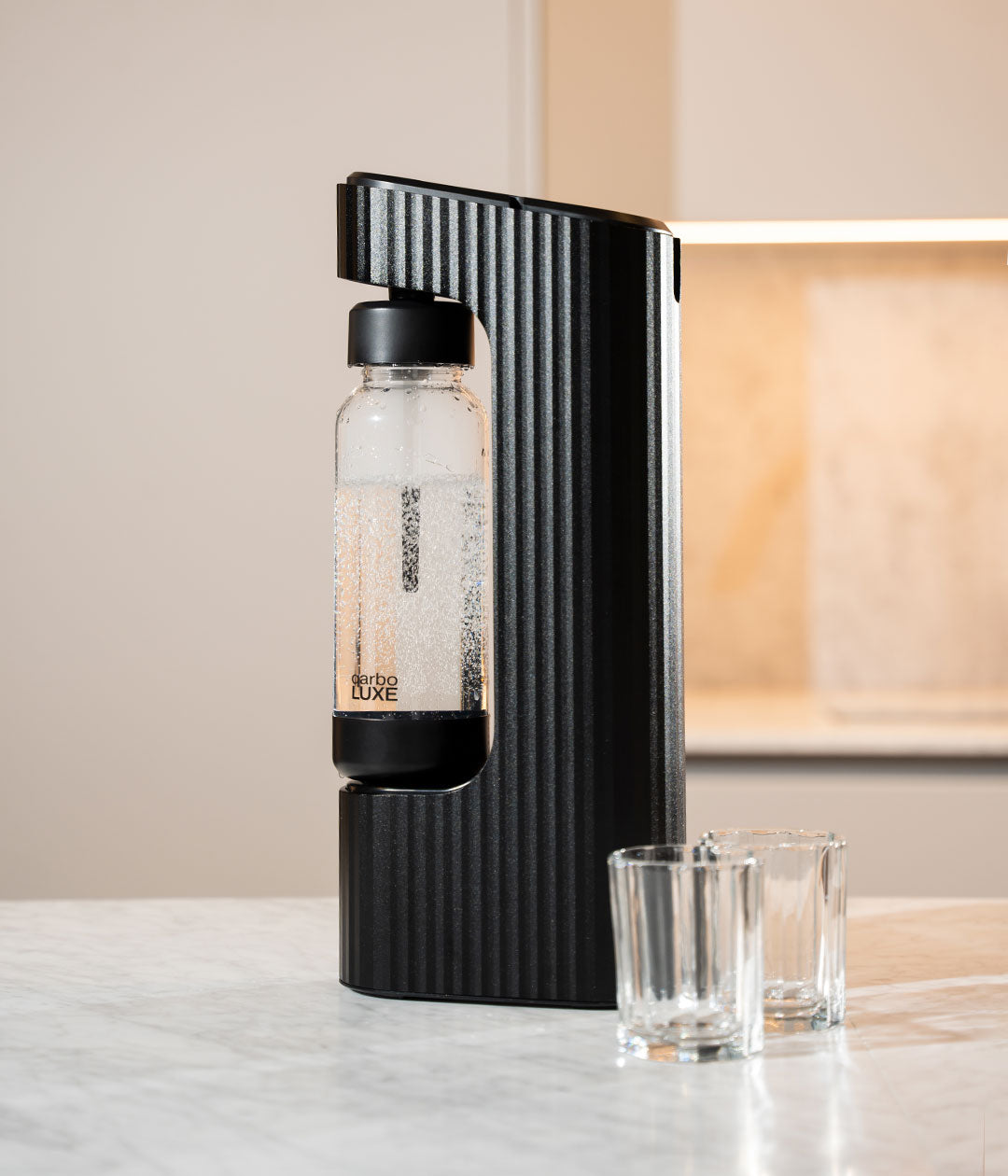 Qarbo black water carbonator – bottle locking detail