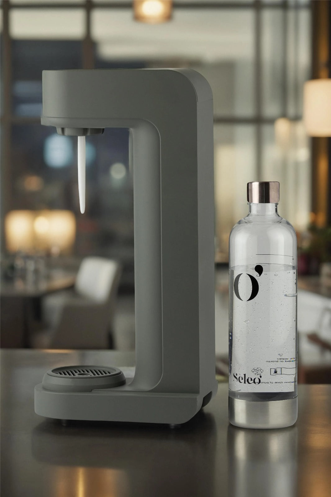 Lumi Matte Grey water carbonator – side view