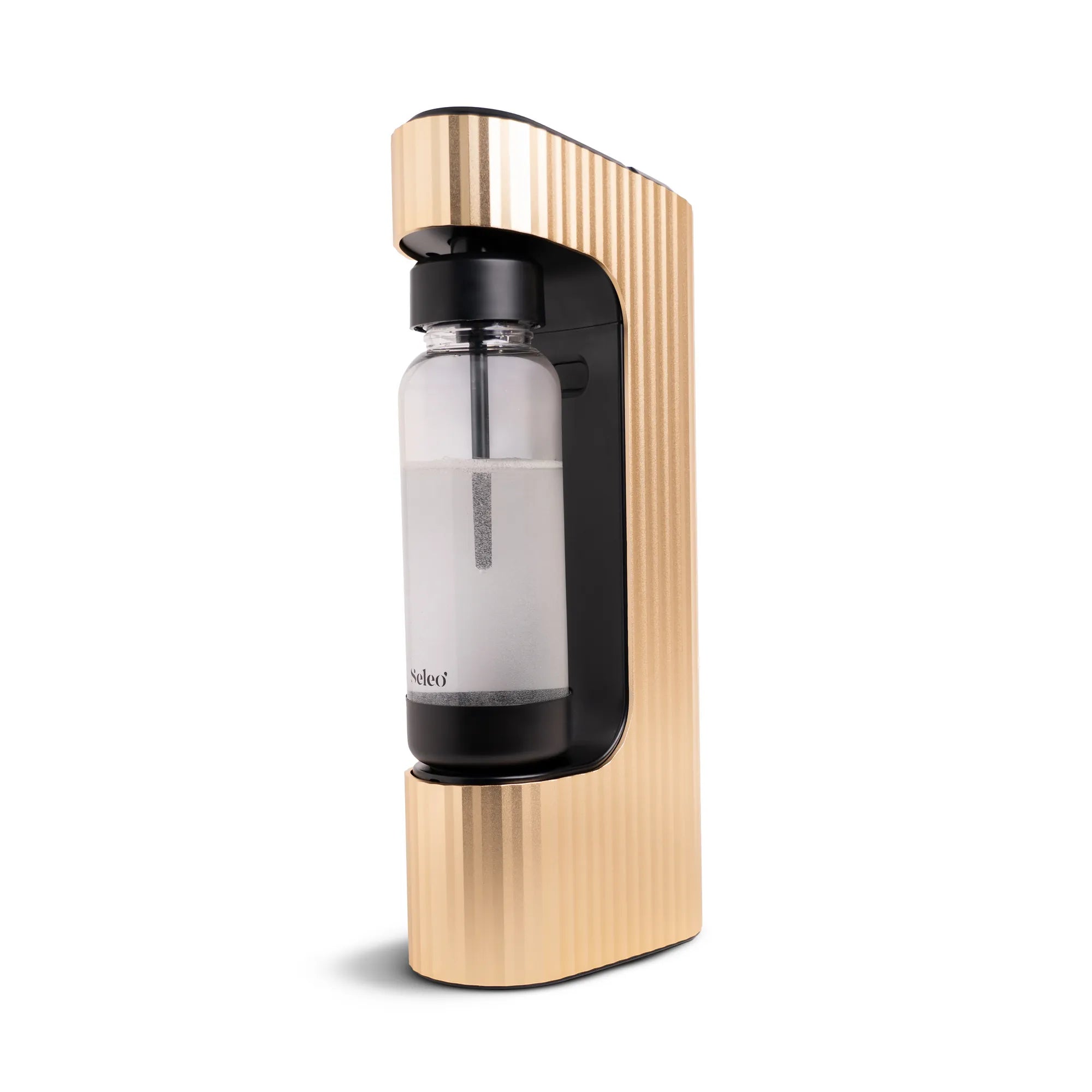 Qarbo sparkling water maker in gold finish – Seleo UAE